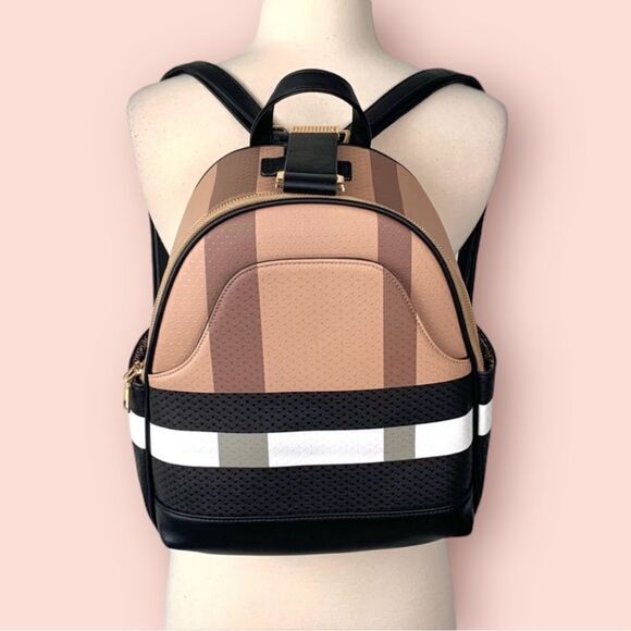NWT Alyssa Vegan Faux Leather Fashion Backpack Bag - Picture 1 of 6